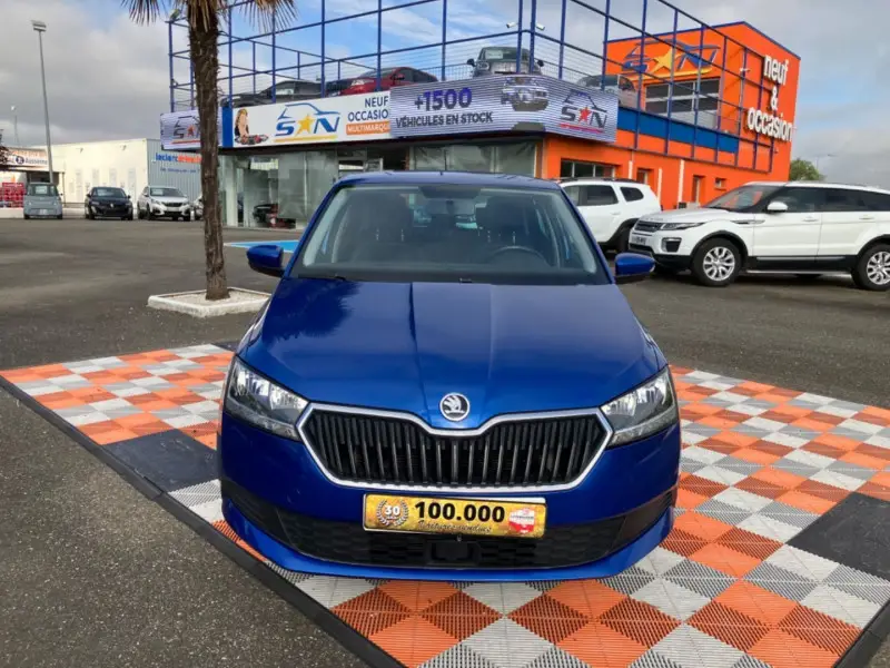 Photo 1 : Skoda Fabia 2021 Petrol