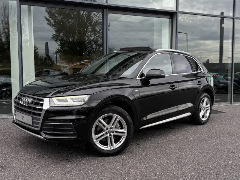 Photo 1 : Audi Q5 2019 Diesel