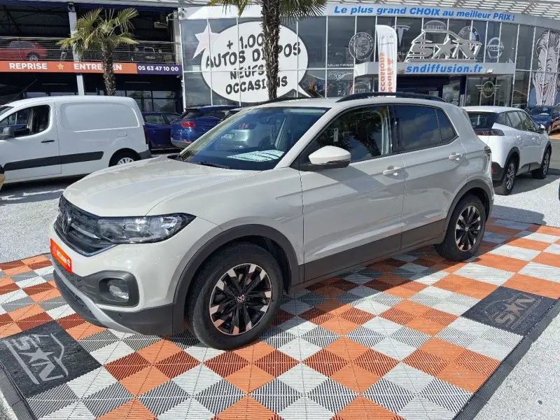 Photo 1 : Volkswagen T-cross 2023 Essence