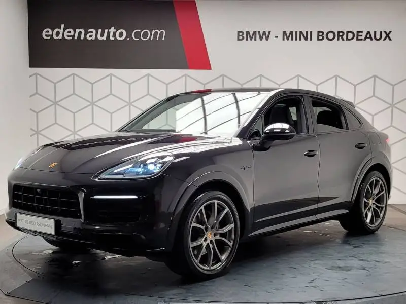 Photo 1 : Porsche Cayenne 2021 Hybrid