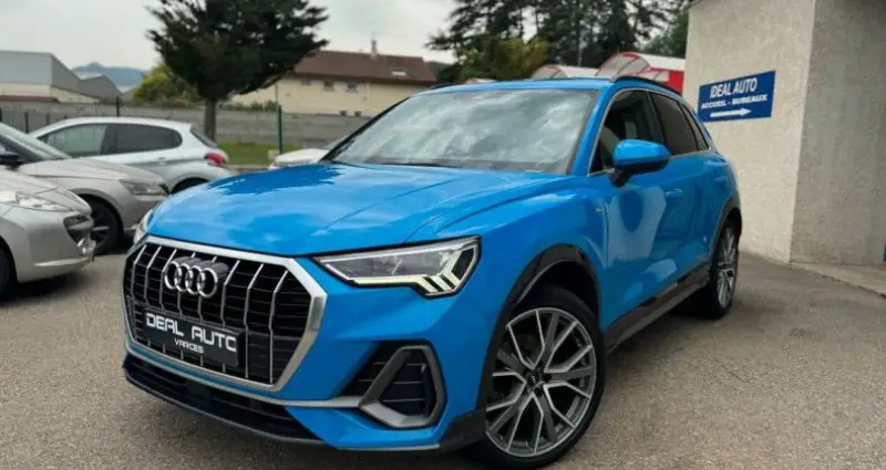 Photo 1 : Audi Q3 2019 Essence