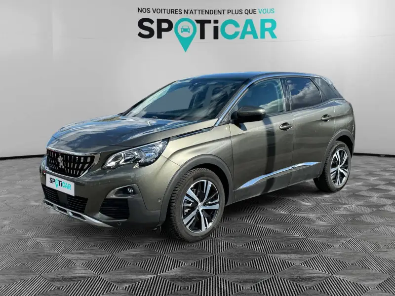 Photo 1 : Peugeot 3008 2019 Essence