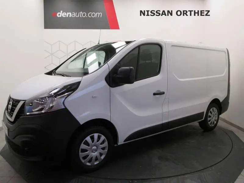 Photo 1 : Nissan Nv300 2021 Diesel