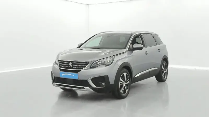 Photo 1 : Peugeot 5008 2017 Petrol