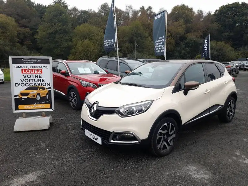 Photo 1 : Renault Captur 2016 Essence