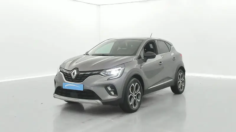 Photo 1 : Renault Captur 2022 Essence