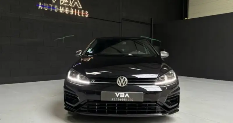 Photo 1 : Volkswagen Golf 2019 Petrol