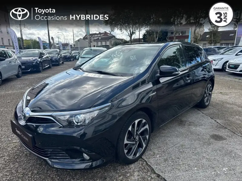 Photo 1 : Toyota Auris 2017 Petrol