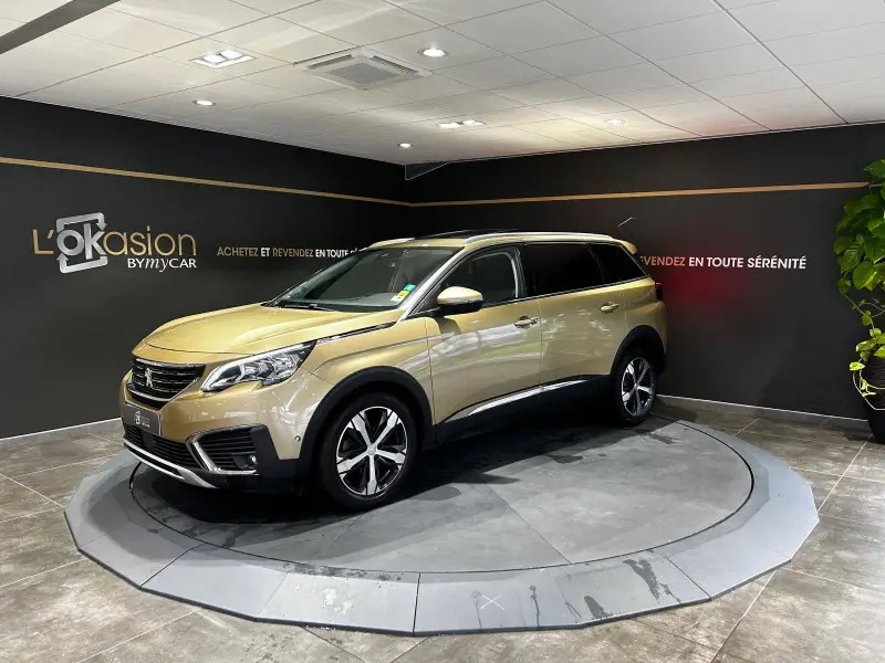 Photo 1 : Peugeot 5008 2016 Diesel