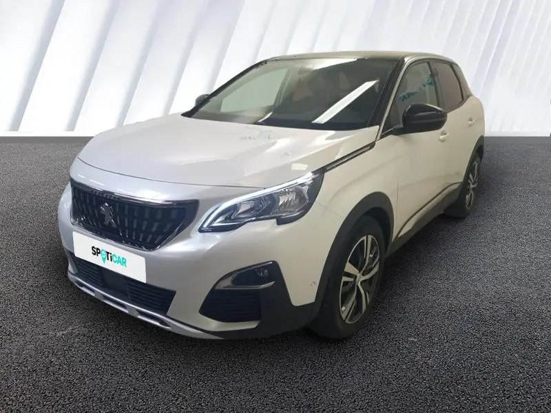 Photo 1 : Peugeot 3008 2018 Essence