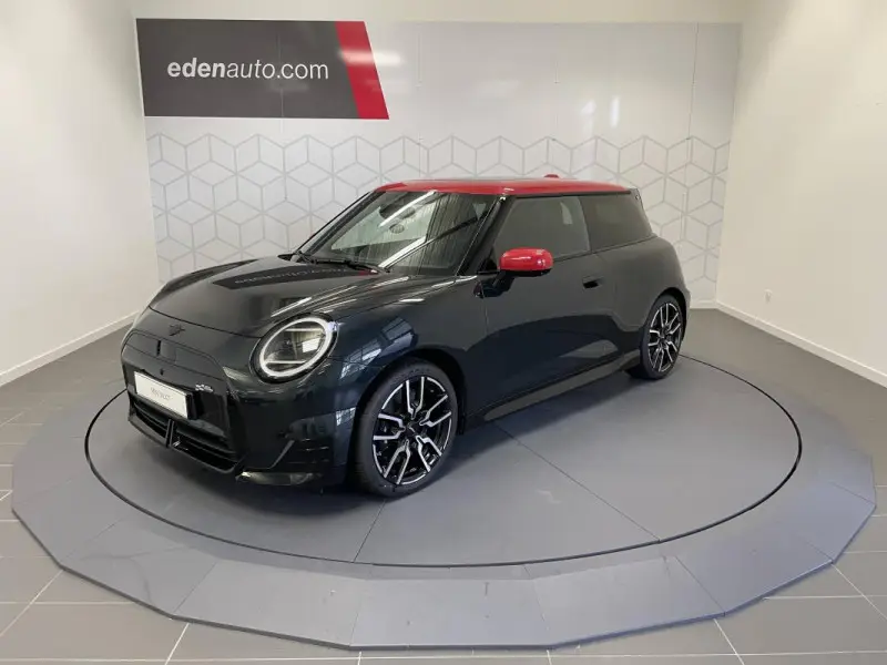 Photo 1 : Mini John Cooper Works 2024 Non renseigné