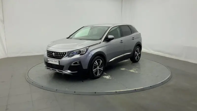 Photo 1 : Peugeot 3008 2020 Petrol