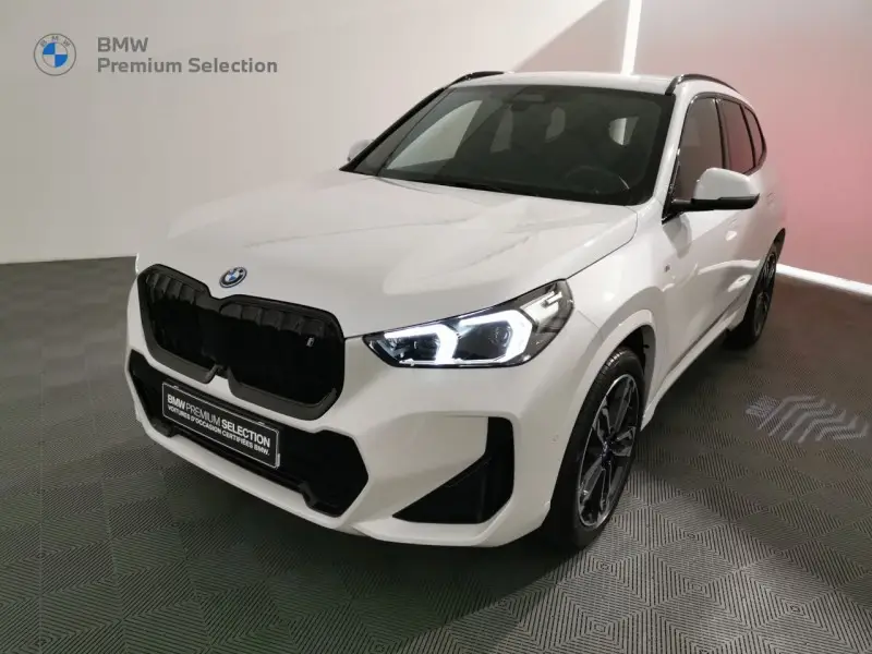 Photo 1 : Bmw X1 2023 Non renseigné