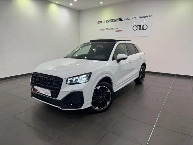 Photo 1 : Audi Q2 2024 Diesel