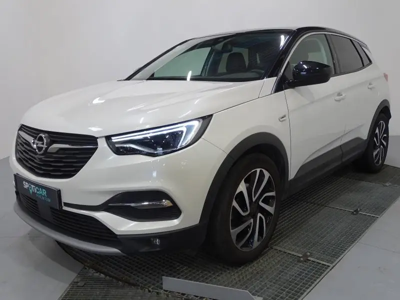 Photo 1 : Opel Grandland 2019 Essence