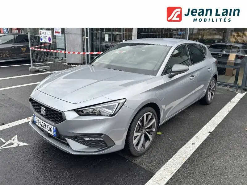 Photo 1 : Seat Leon 2023 Petrol