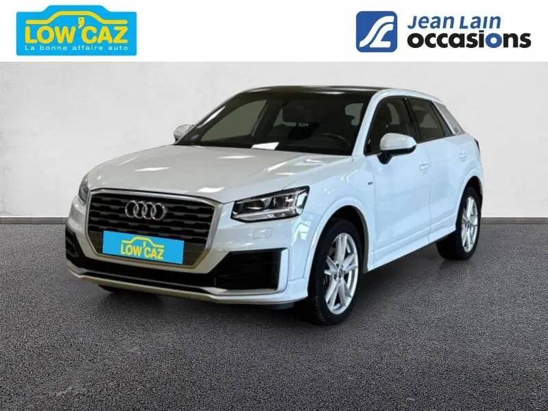 Photo 1 : Audi Q2 2018 Petrol