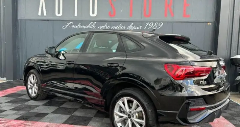 Photo 1 : Audi Q3 2021 Hybride