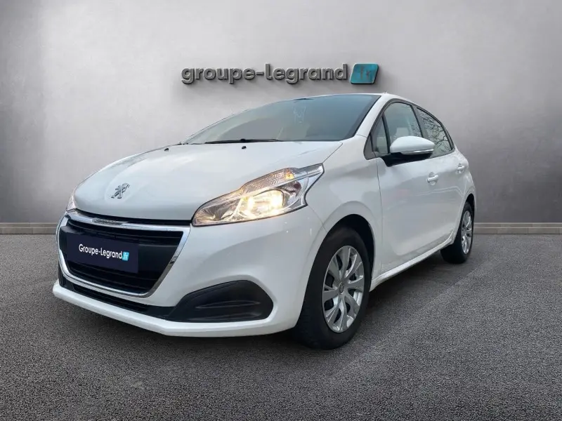 Photo 1 : Peugeot 208 2019 Essence