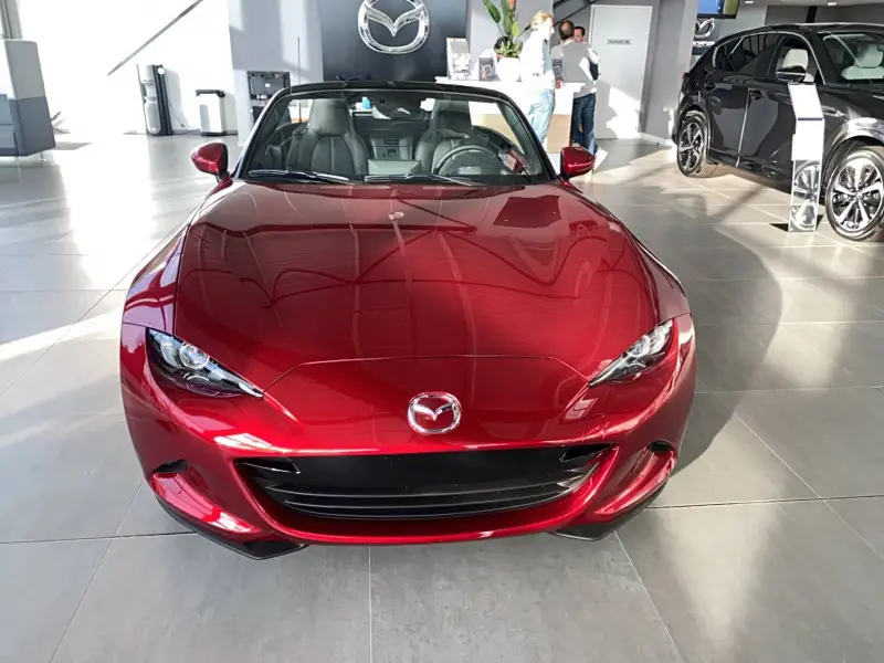 Photo 1 : Mazda Mx-5 2024 Essence