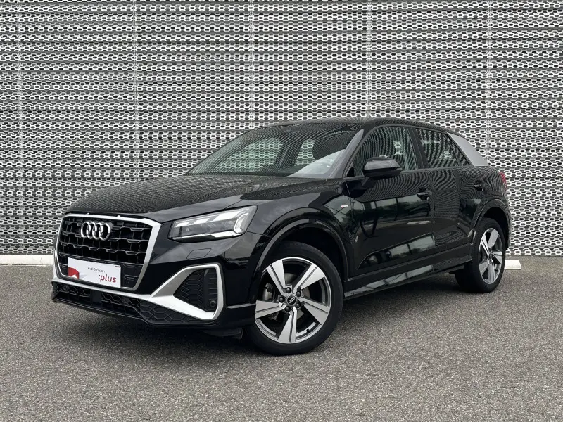 Photo 1 : Audi Q2 2021 Petrol