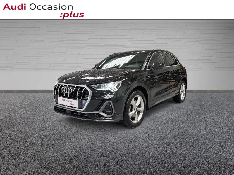 Photo 1 : Audi Q3 2021 Essence