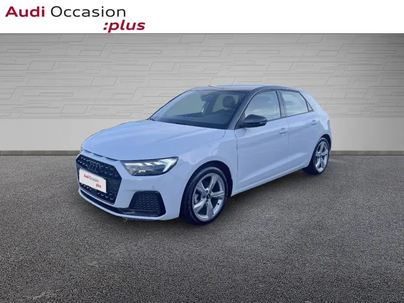 Photo 1 : Audi A1 2023 Essence