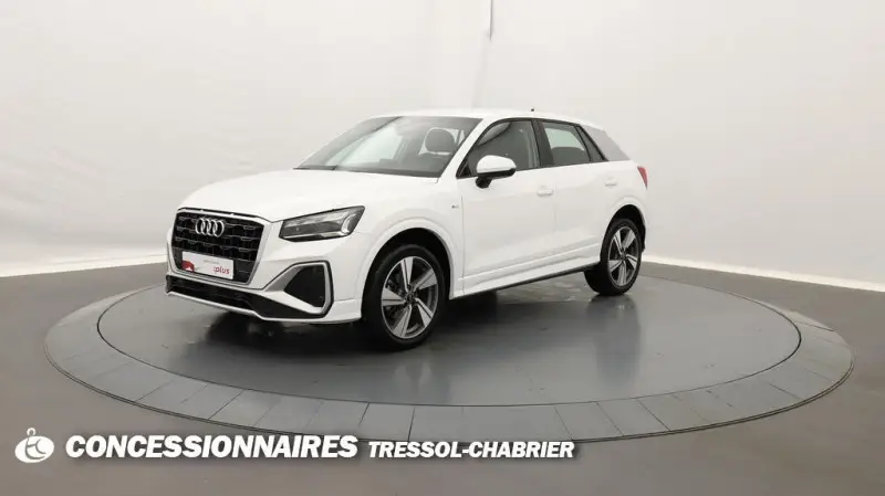 Photo 1 : Audi Q2 2021 Petrol