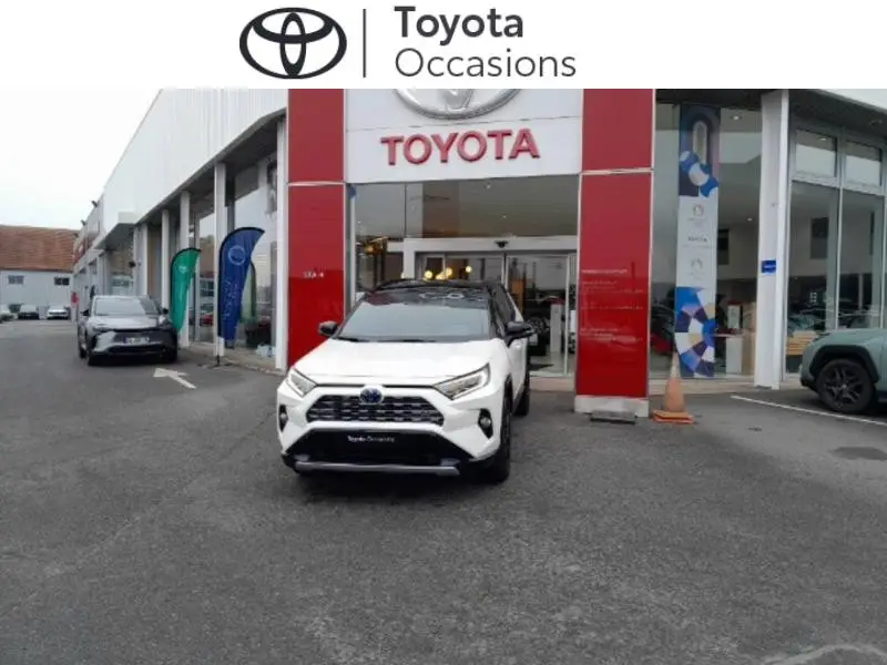 Photo 1 : Toyota Rav4 2021 Petrol