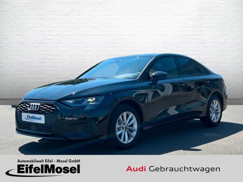 Photo 1 : Audi A3 2024 Petrol