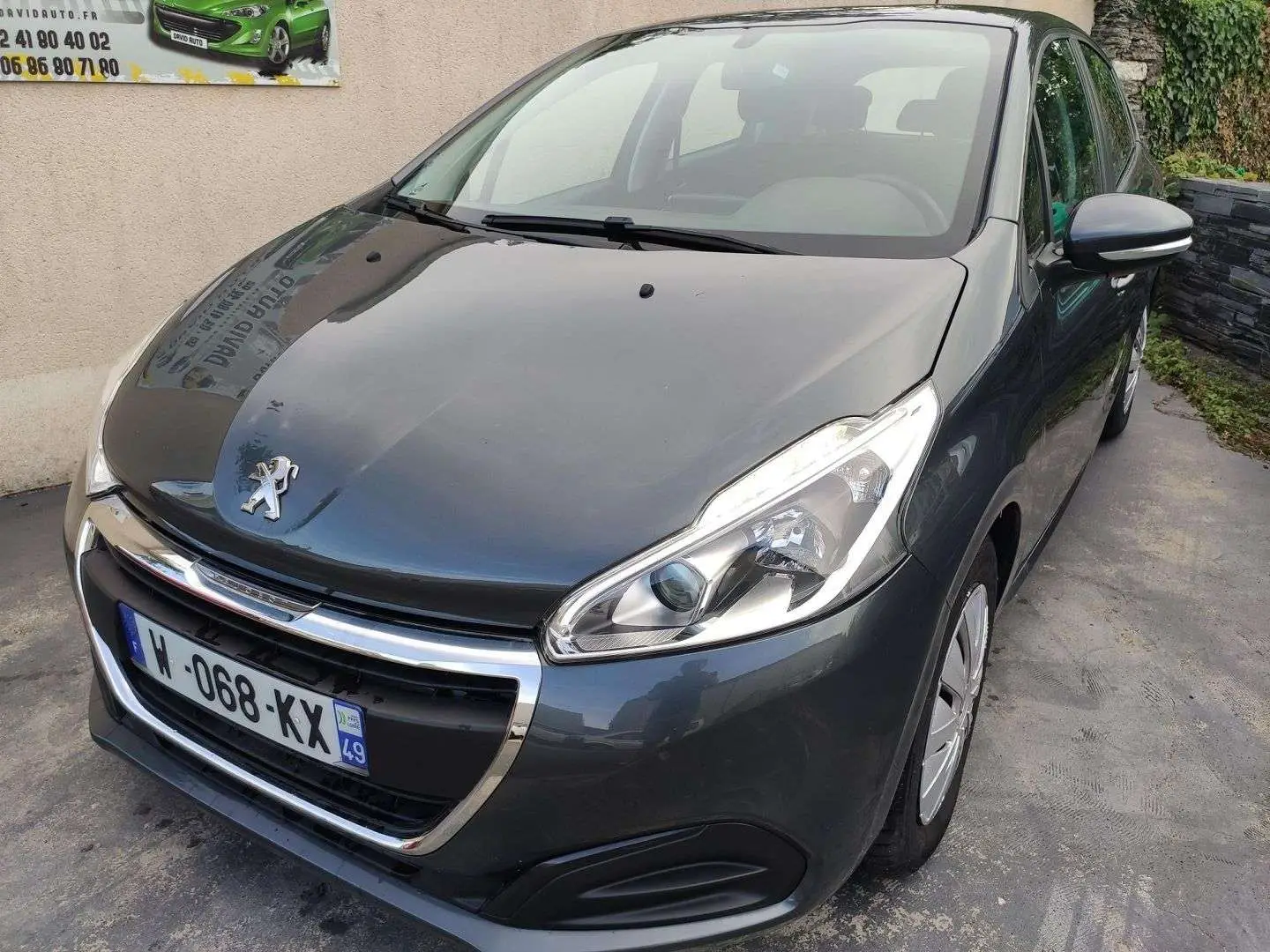 Photo 1 : Peugeot 208 2016 Diesel