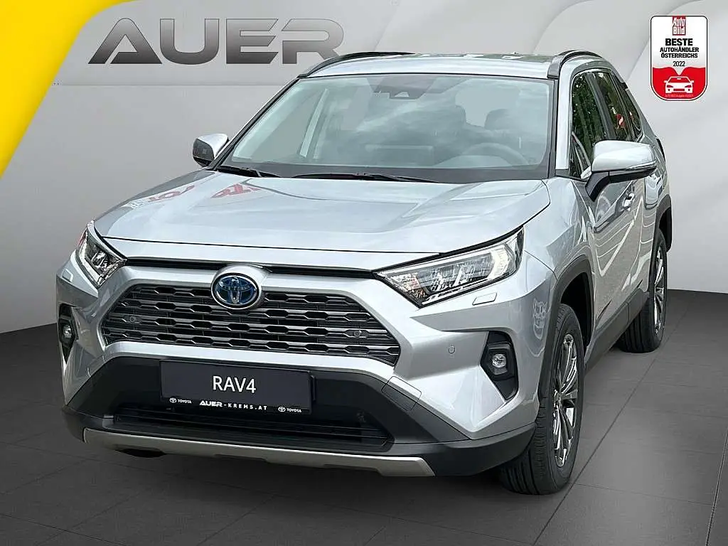 Photo 1 : Toyota Rav4 2024 Essence