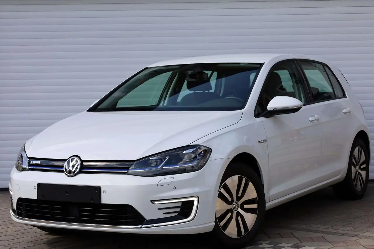 Photo 1 : Volkswagen Golf 2020 Electric