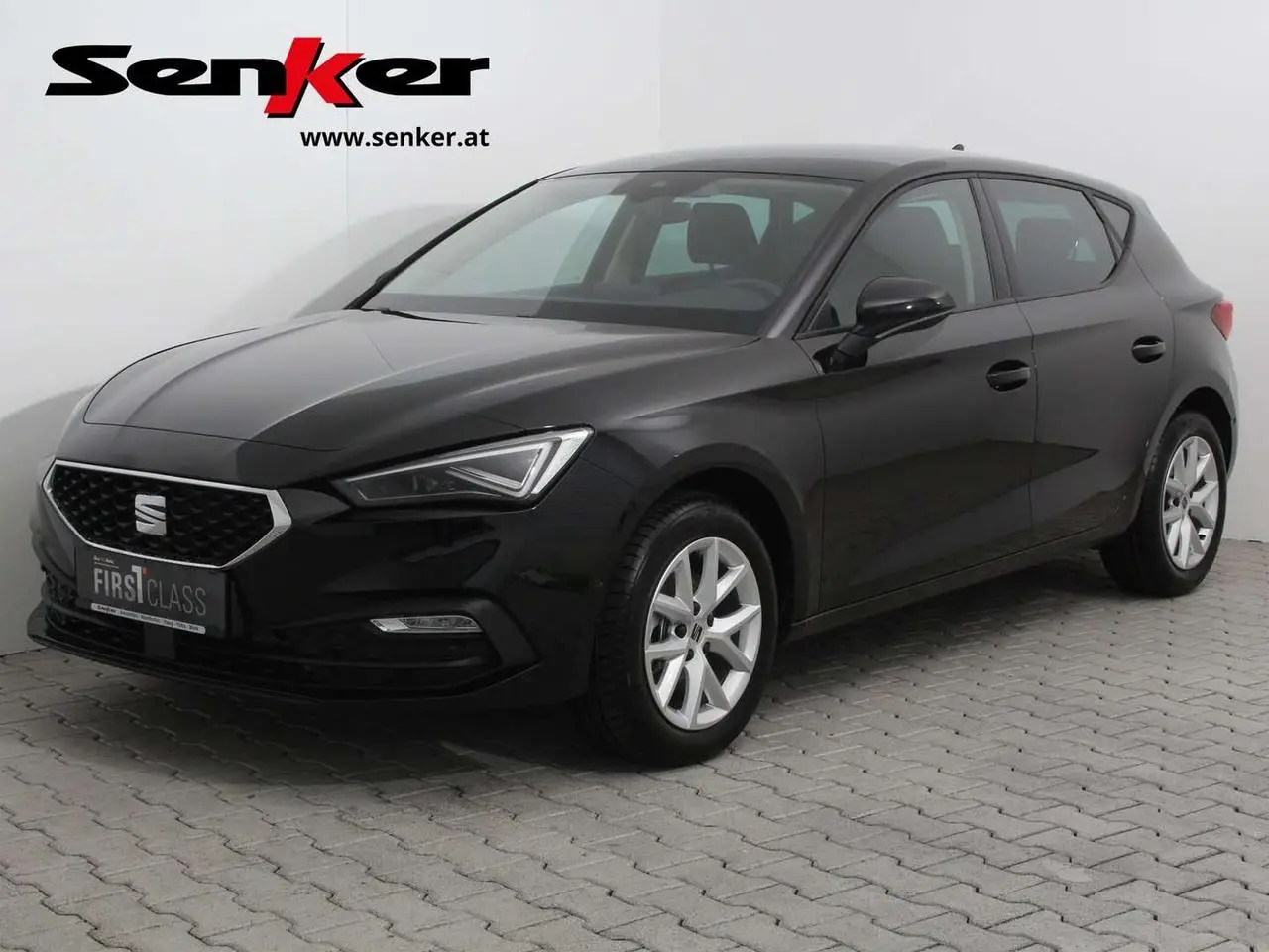 Photo 1 : Seat Leon 2024 Petrol