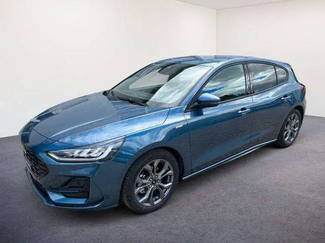 Photo 1 : Ford Focus 2024 Petrol