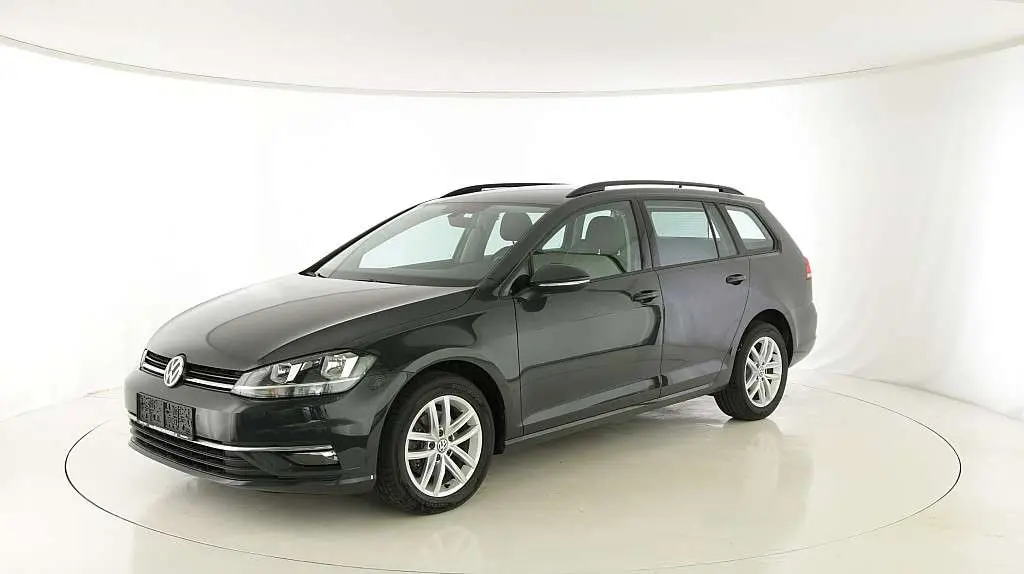 Photo 1 : Volkswagen Golf 2019 Diesel