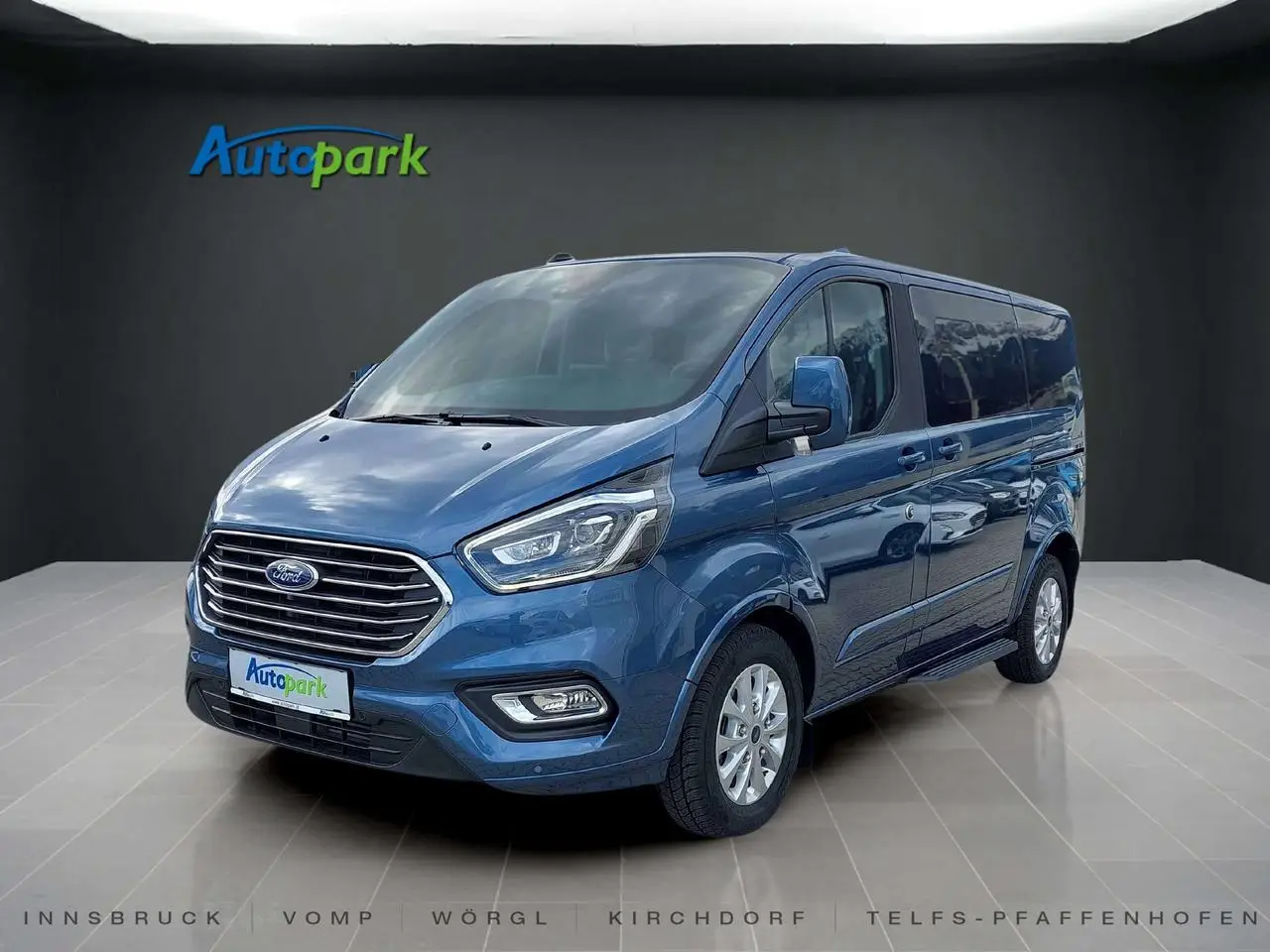 Photo 1 : Ford Tourneo 2023 Diesel