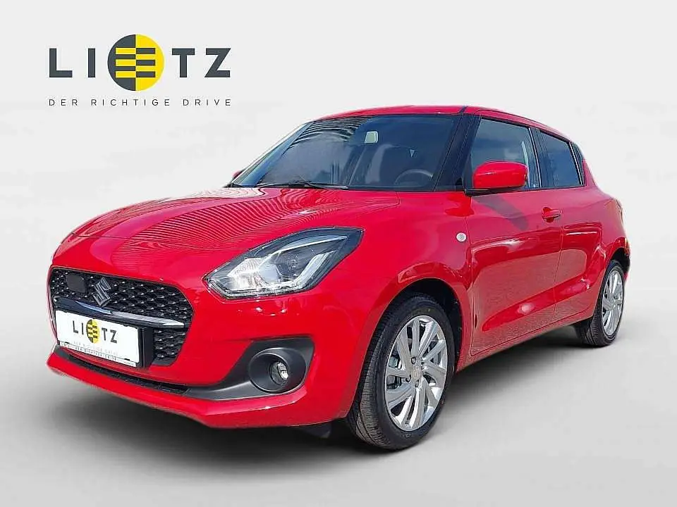 Photo 1 : Suzuki Swift 2023 Petrol