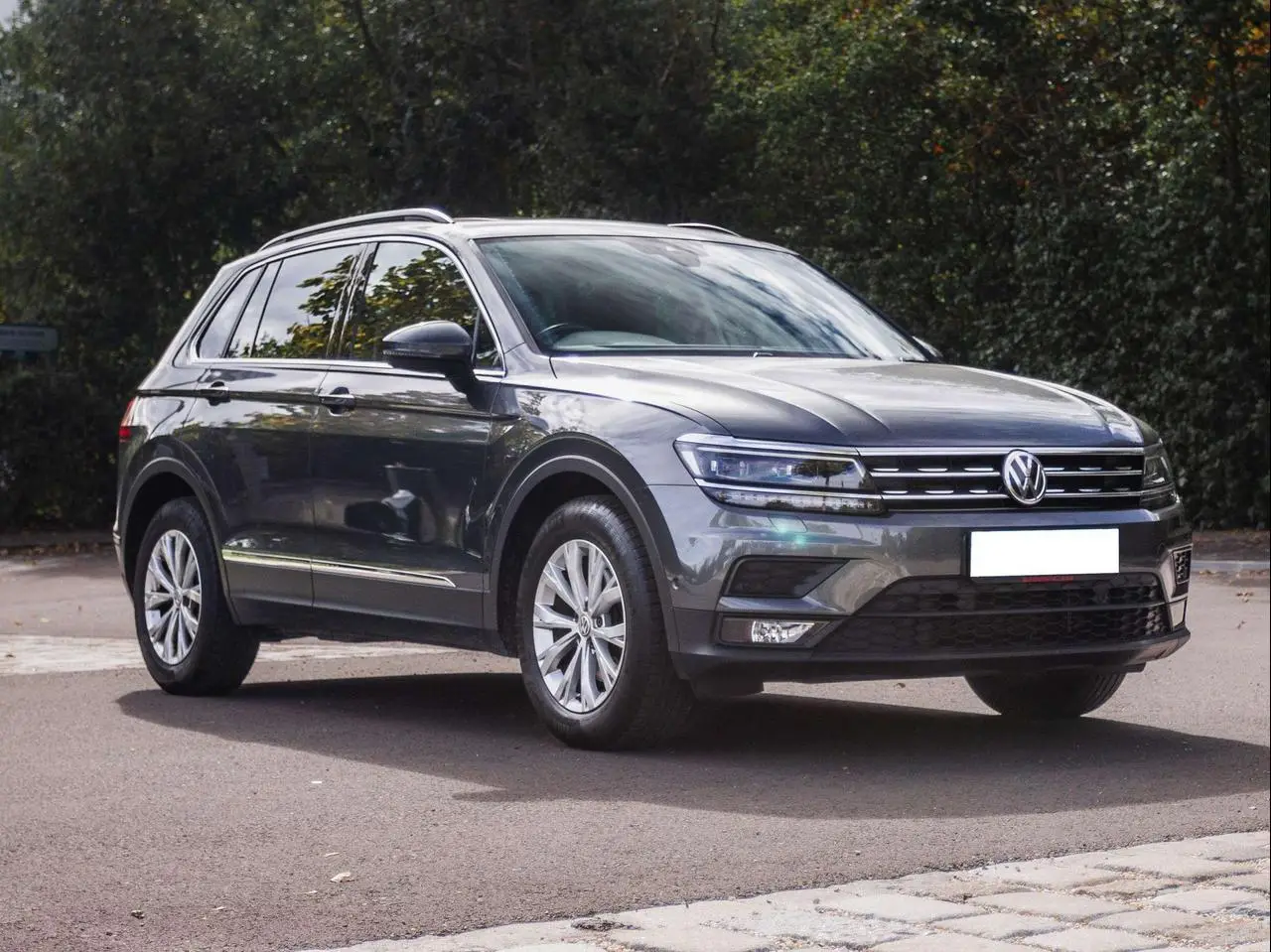 Photo 1 : Volkswagen Tiguan 2018 Diesel