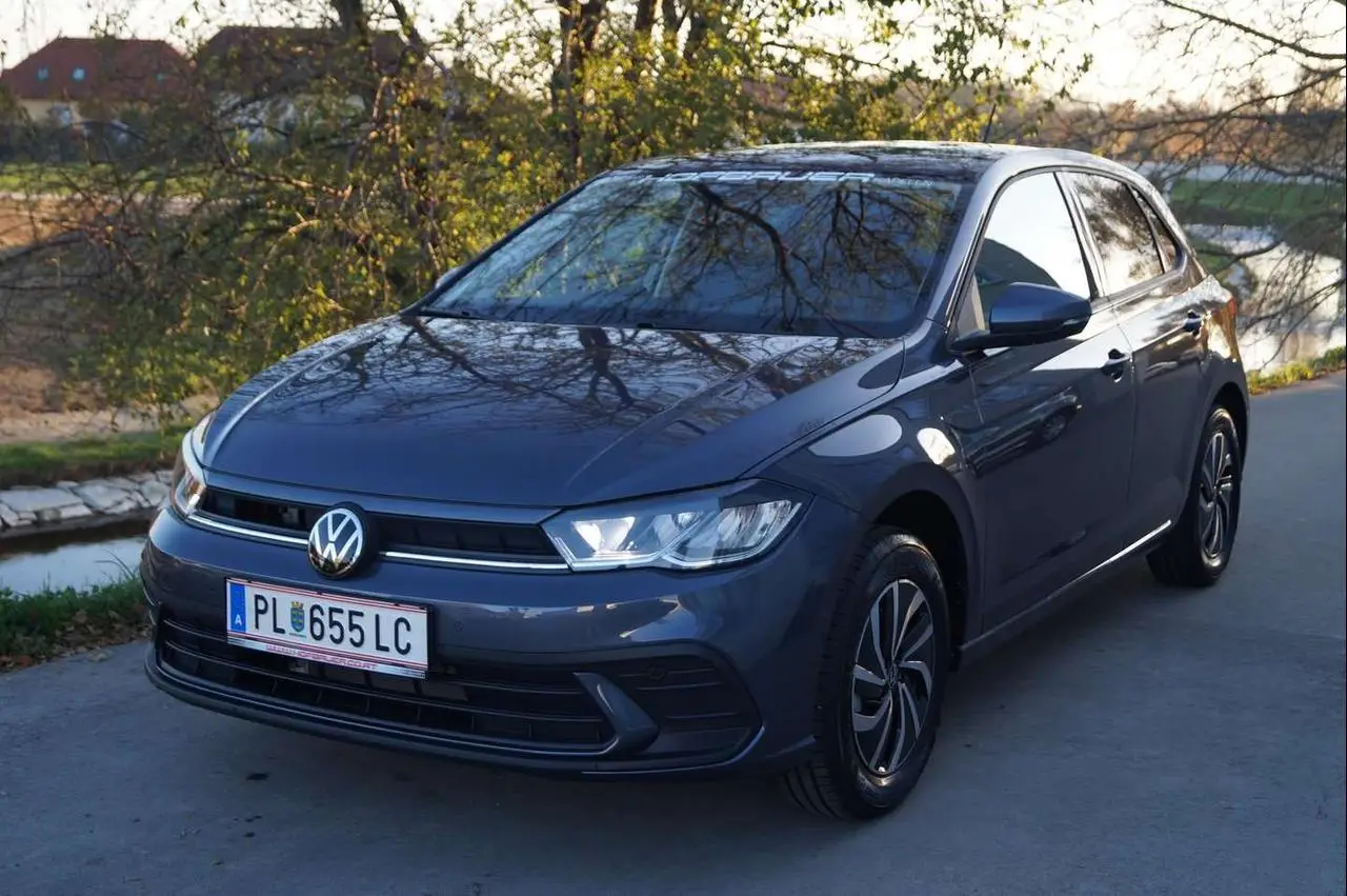 Photo 1 : Volkswagen Polo 2024 Petrol