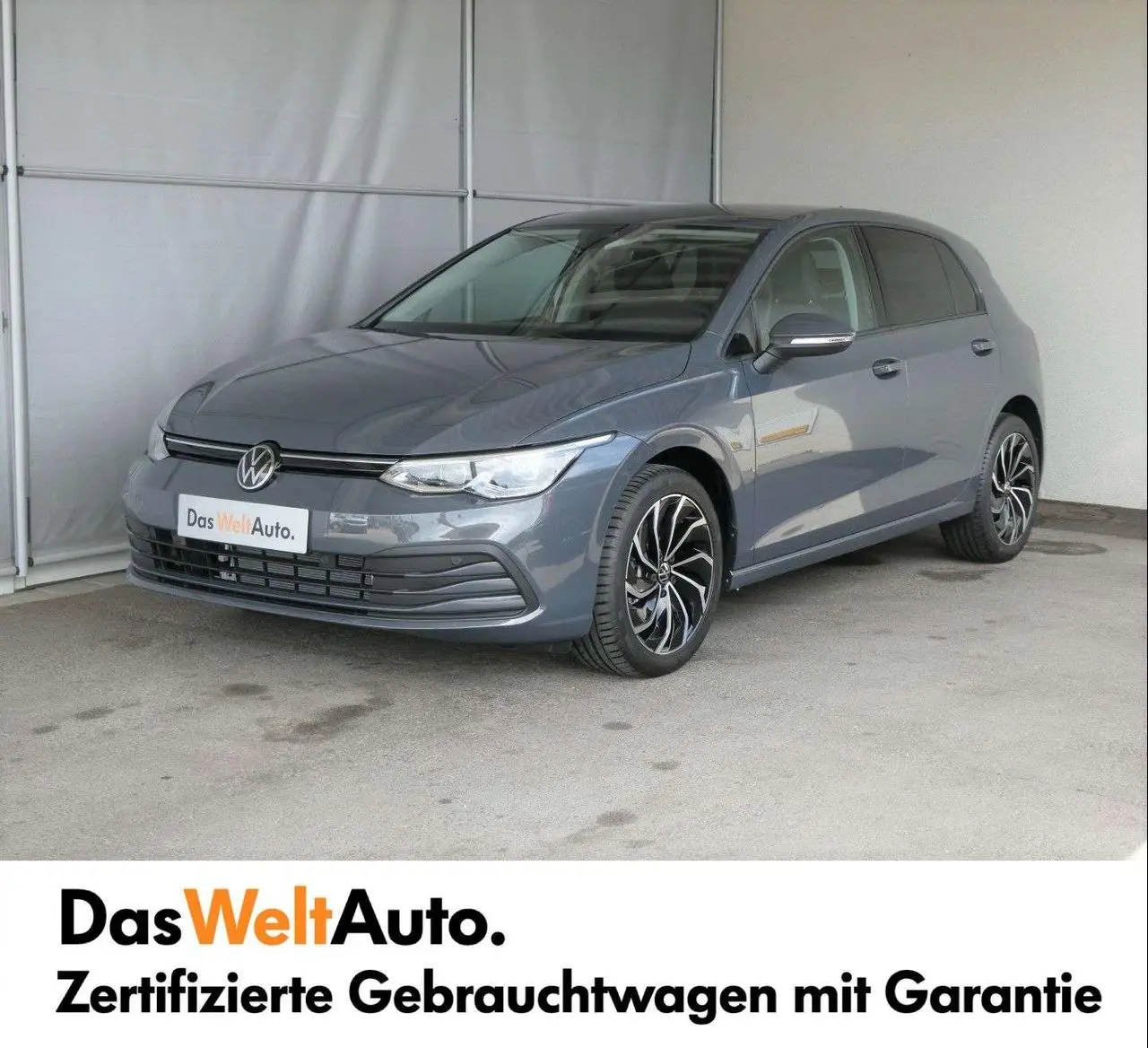 Photo 1 : Volkswagen Golf 2024 Essence