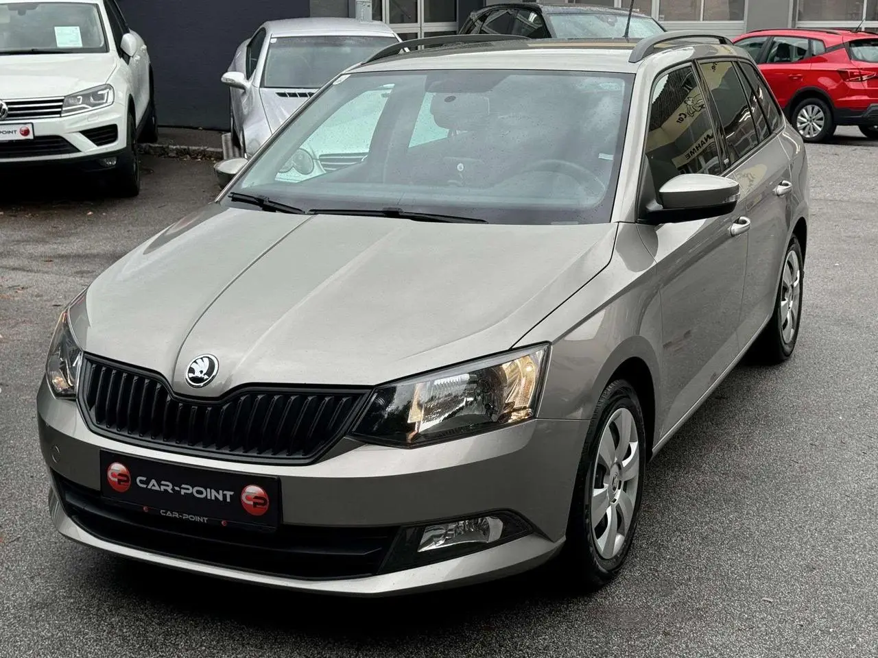 Photo 1 : Skoda Fabia 2016 Petrol