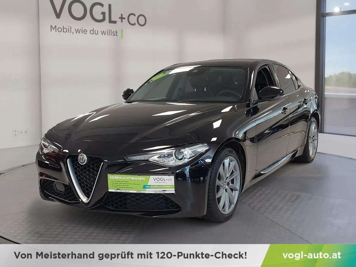 Photo 1 : Alfa Romeo Giulia 2020 Diesel