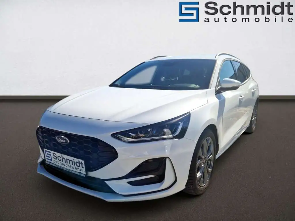 Photo 1 : Ford Focus 2023 Petrol