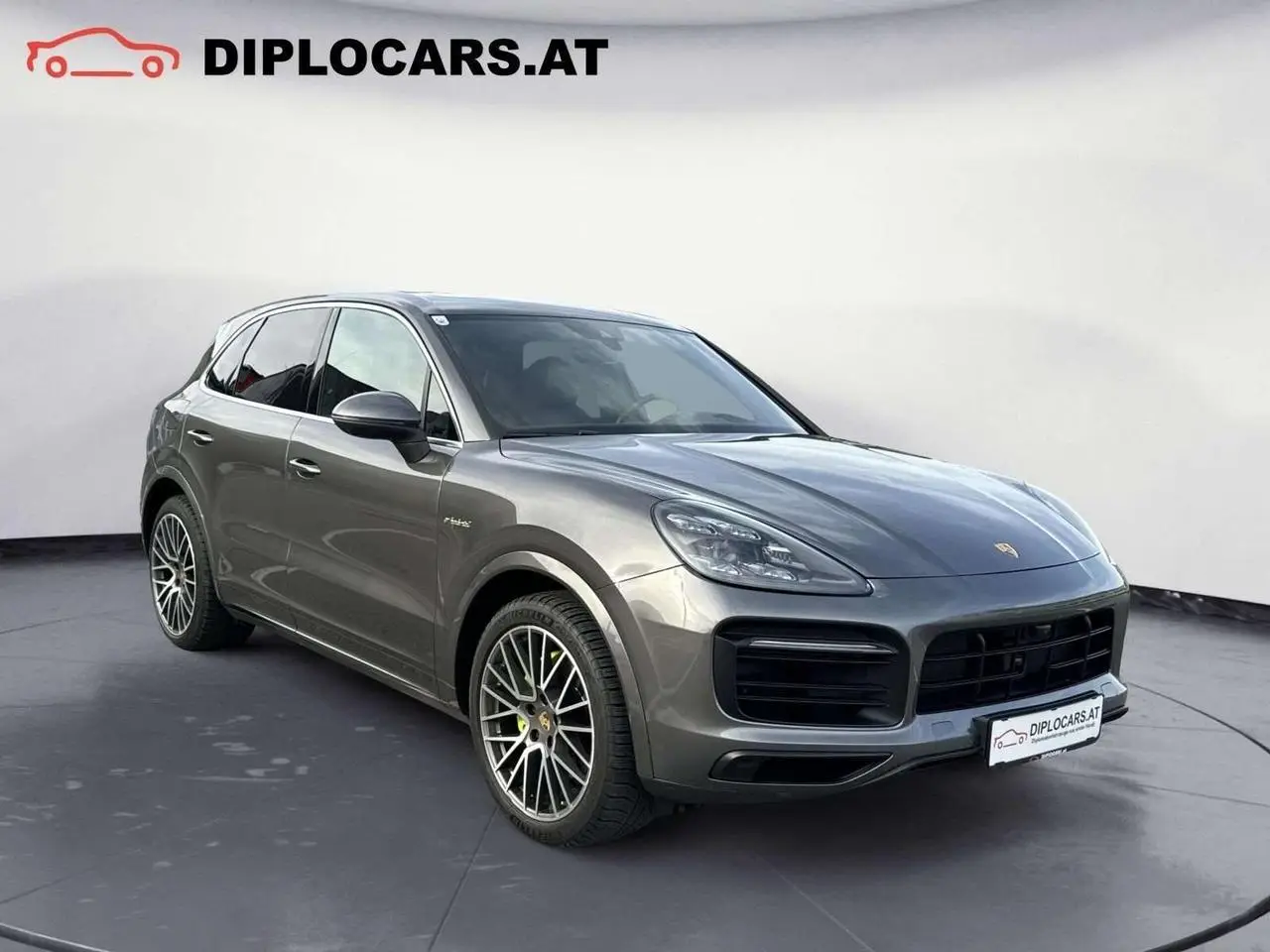 Photo 1 : Porsche Cayenne 2019 Hybride