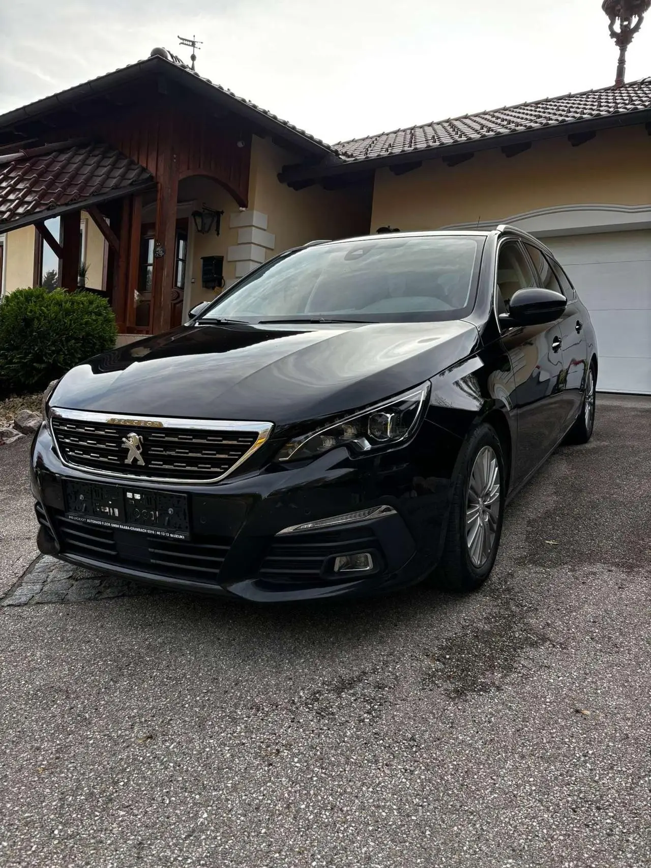 Photo 1 : Peugeot 308 2020 Diesel