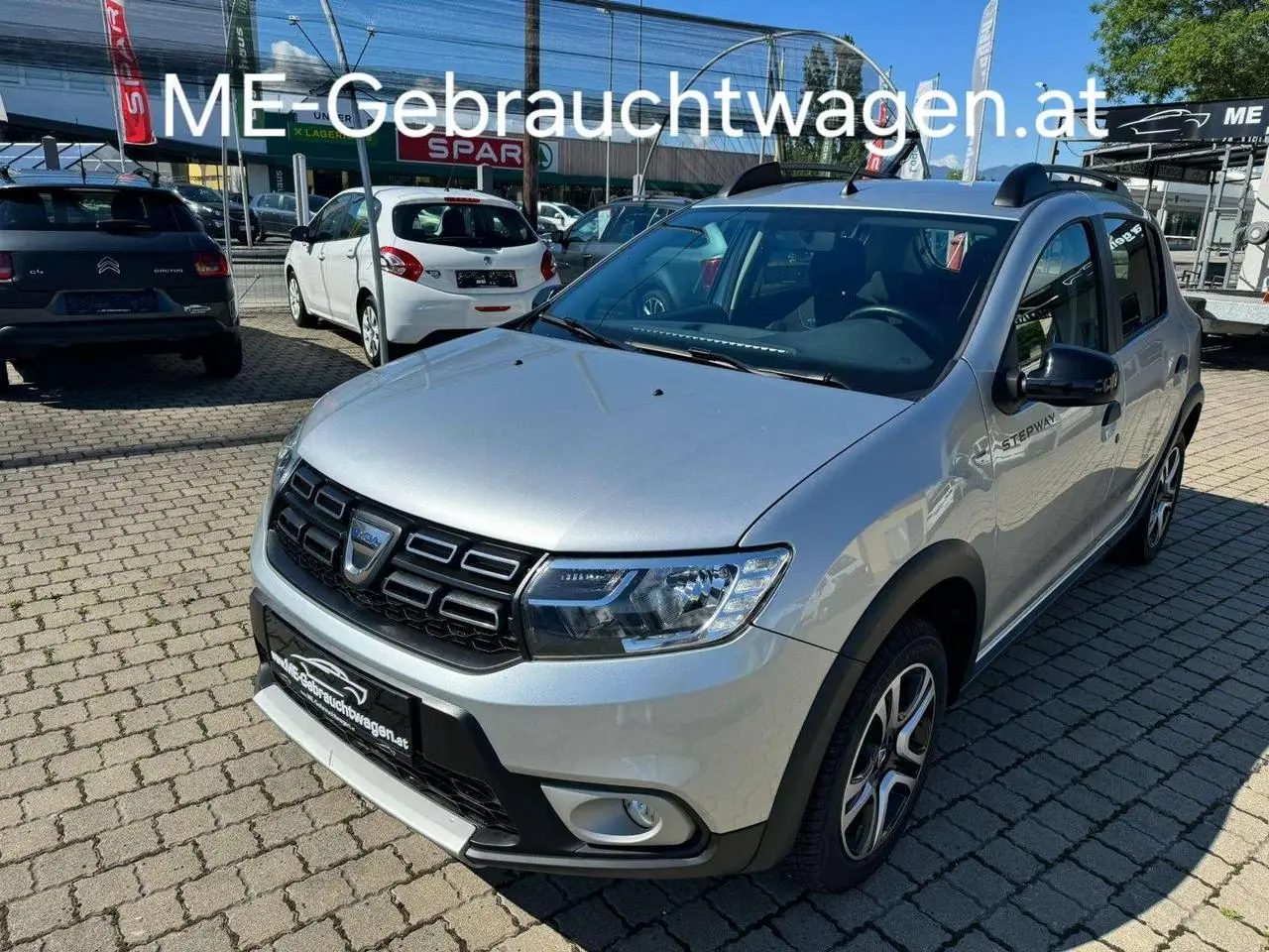 Photo 1 : Dacia Sandero 2021 Essence