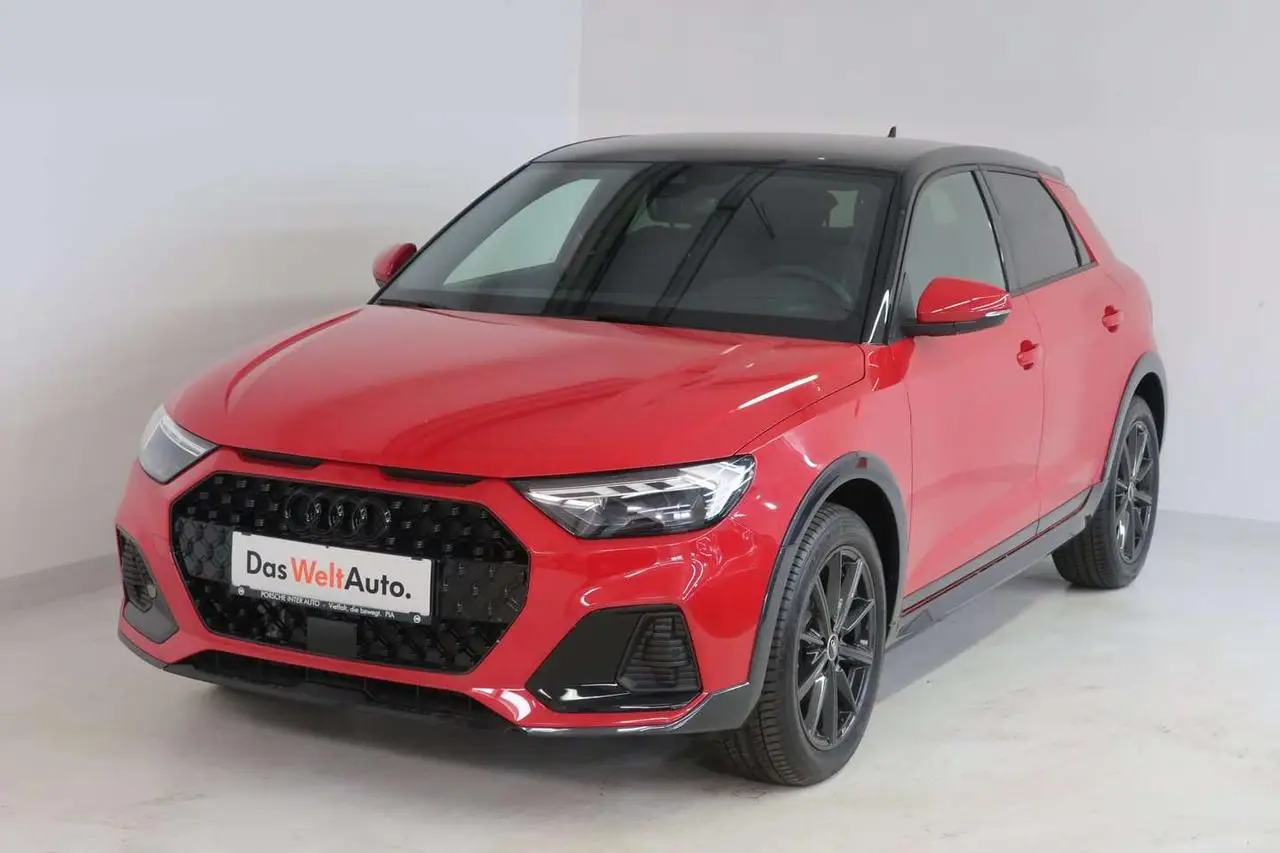 Photo 1 : Audi A1 2024 Essence