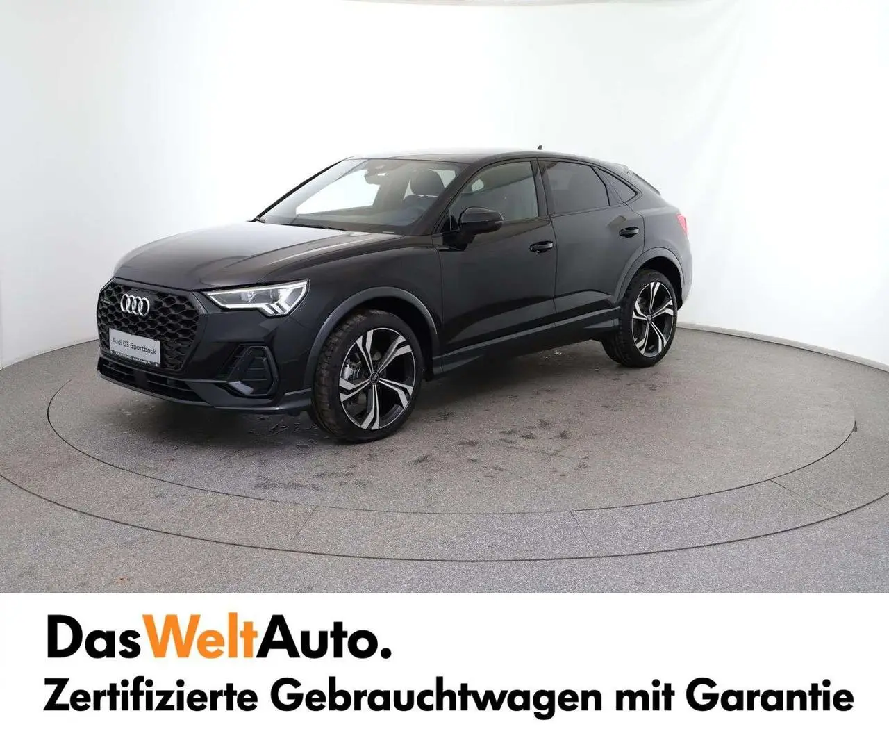 Photo 1 : Audi Q3 2024 Diesel