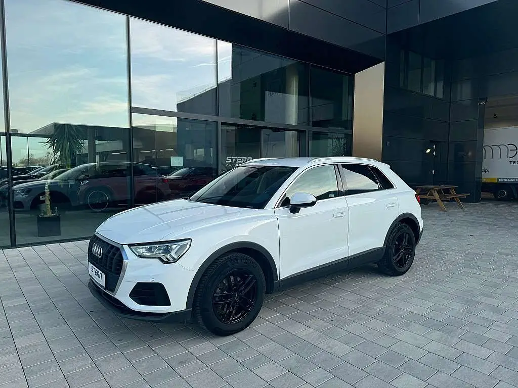 Photo 1 : Audi Q3 2019 Diesel